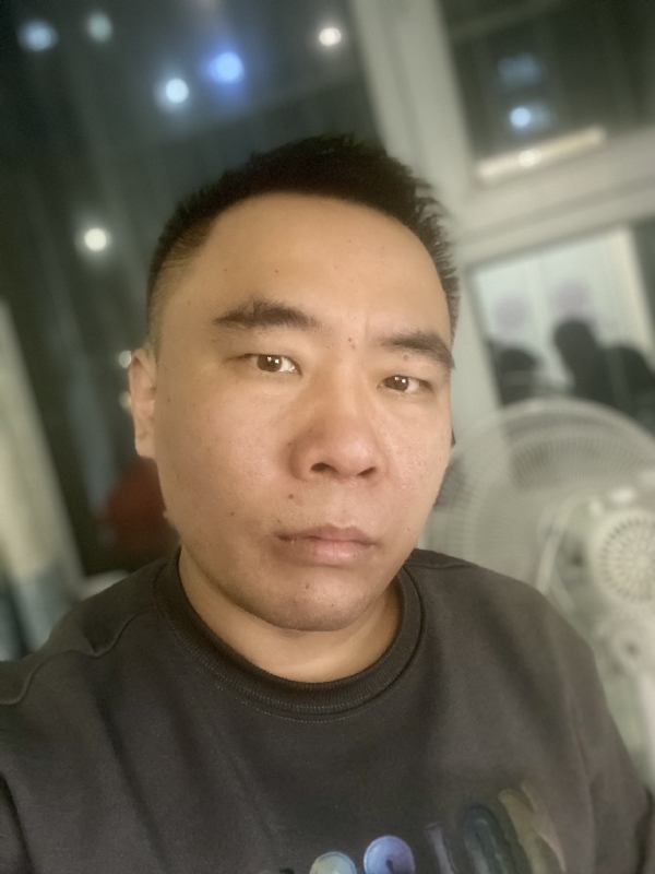 云的第三张照片--和田基督教相亲网